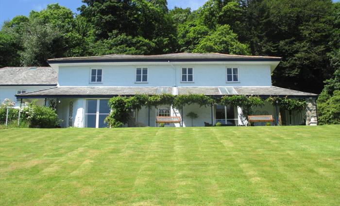 Plas Tan-Yr-Allt Historic Country House